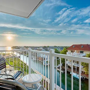 Fairfield Inn & Suites By Marriott Ocean City Hotel