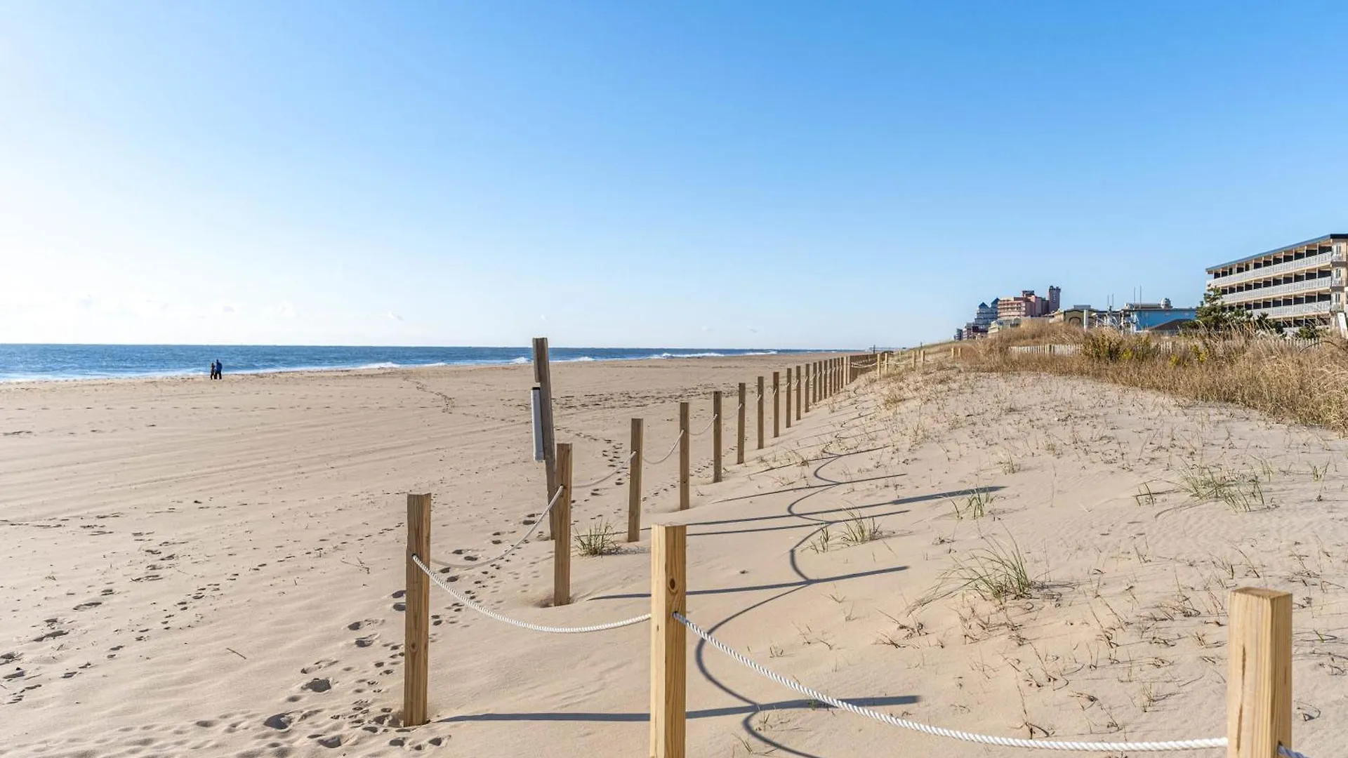 Oceanfront 2 Bedroom Modern Beach Condo W Pool Ocean City