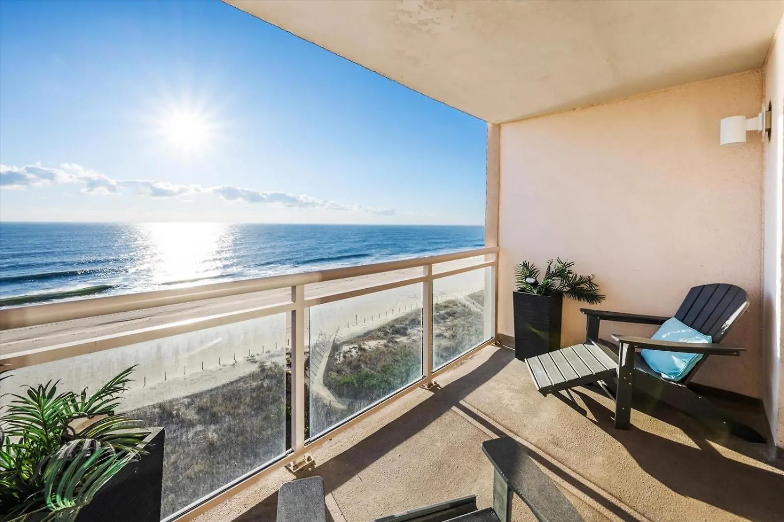 Holiday home Oceanfront 2 Bedroom Modern Beach Condo W Pool Ocean City United States